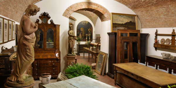 Mercatino e mostra di Natale dall’ amico Beppe Margheri