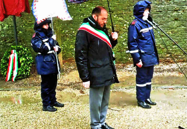 Il vandalismo non fermerà  la memoria. Storie & Lapidi