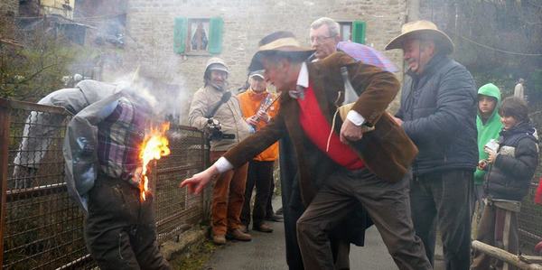 Dal Fusigno al Funerale di Cecco. Tradizioni tra Dicomano e la Valdisieve