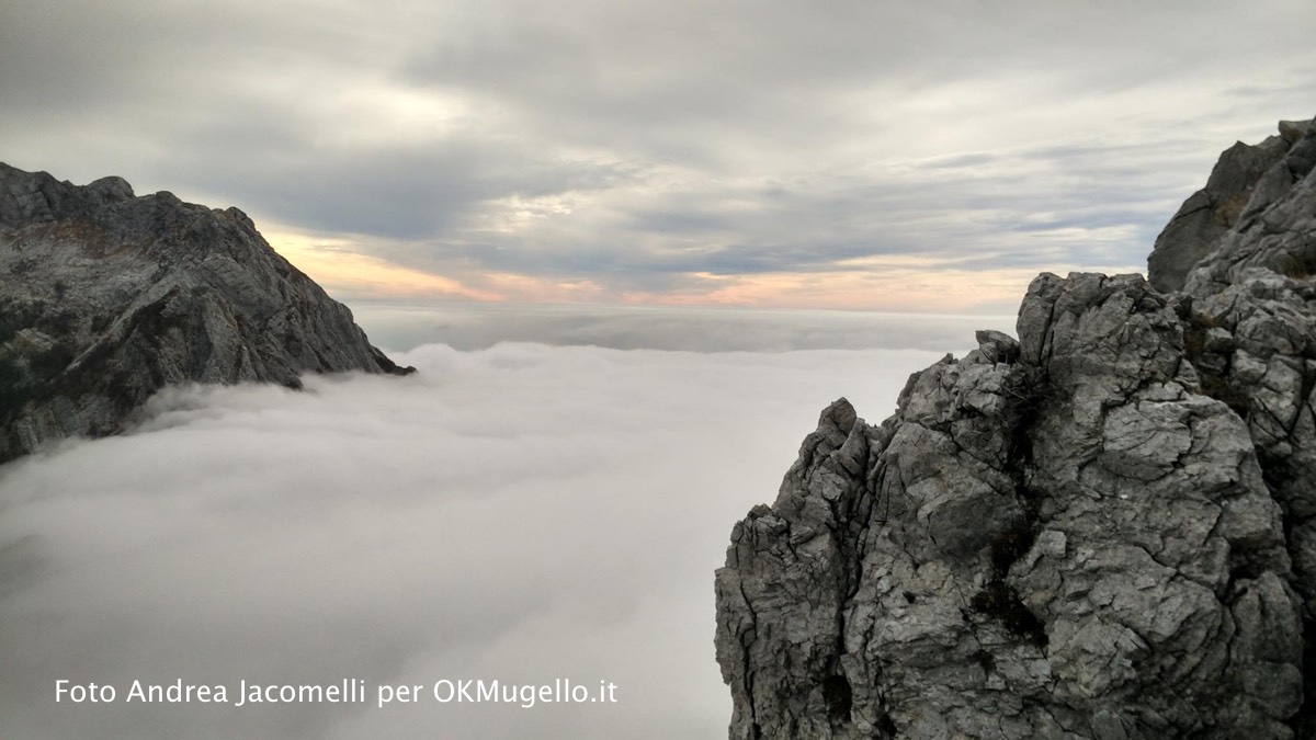 Dalle cime delle Alpi Apuane un saluto a OK!Mugello e al 2016