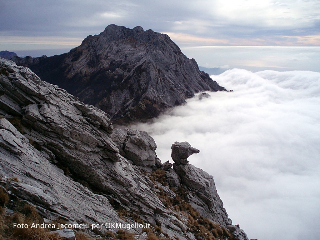 Dalle cime delle Alpi Apuane un saluto a OK!Mugello e al 2016