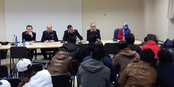 Sicurezza stradale, migranti a lezione: Mai più sulla strada al buio