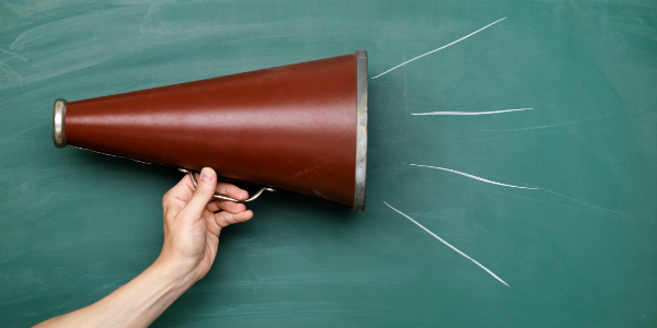 “La voce che cura”. Come stare vicini leggendo.