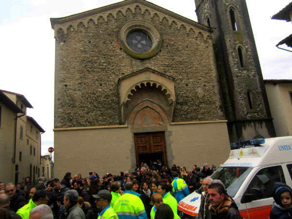Nuovo automezzo attrezzato della Misericordia di Scarperia