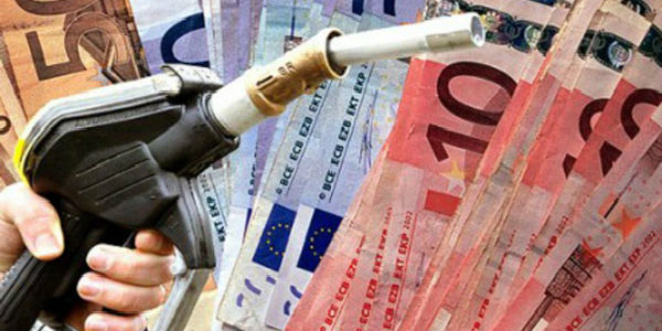 Benzina low cost? Contrabbandavano carburante, guai per i patron di Angeli