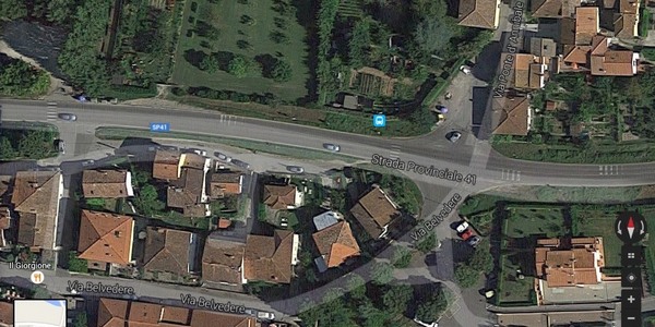 Incidente a Sagginale. I residenti: Quell'incrocio è pericoloso. Le foto