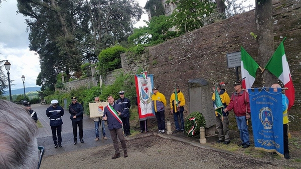 25 aprile scarperia-san piero