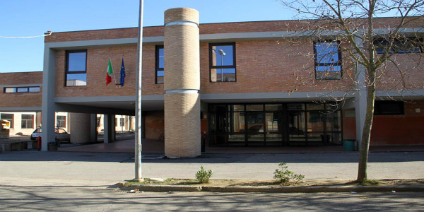 Scuole e lavori. Al liceo colonne antisismiche allacciate entro giugno