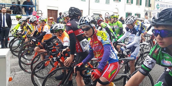 Foto del giorno. Alcuni scatti dal Primo Maggio in Mugello