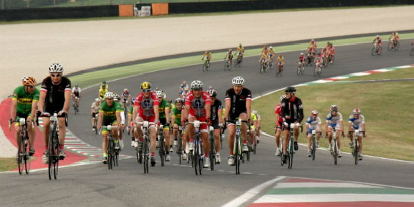 Attesi 1200 atleti per la IX edizione del Ciclotour Mugello
