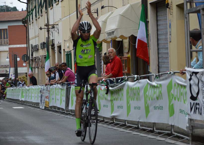 Stefano Zeni Campione Italiano Amatori Uisp 2016. Nuova buona notizia per il Mugello