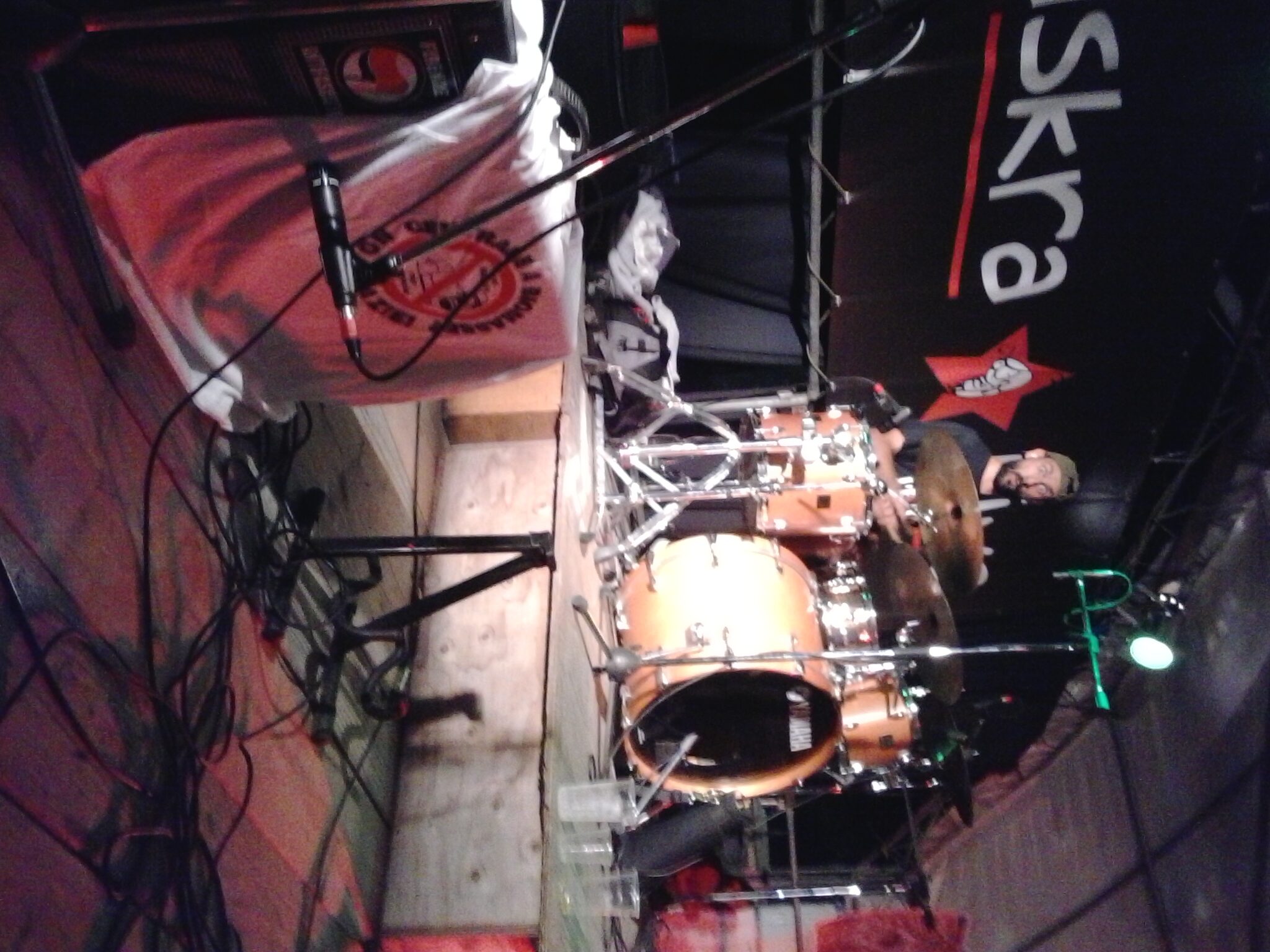 I Malasuerte e le biomasse. Concerto (e festa) a Borgo