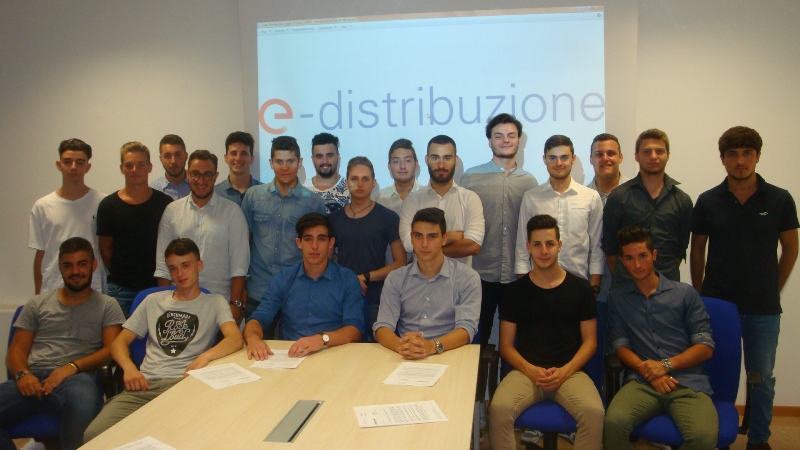 Enel. Arrivano 27 nuovi assunti under 29 e 21 periti neo diplomati