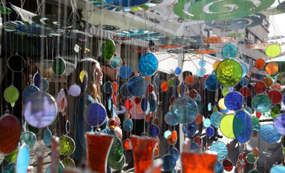 Dalla soffitta alla cantina continua anche a Luglio