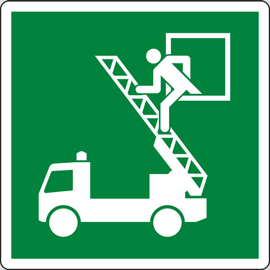 Sindaco-pompiere a Vaglia. 'Libera' anziana chiusa in casa