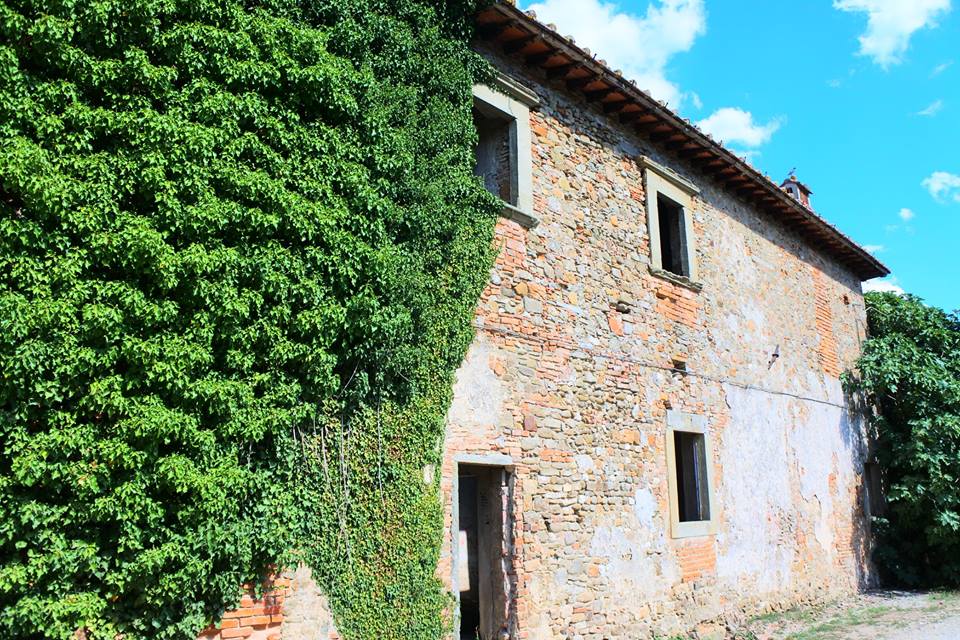 Casa disabitata. 'Vandali' a Bilancino?