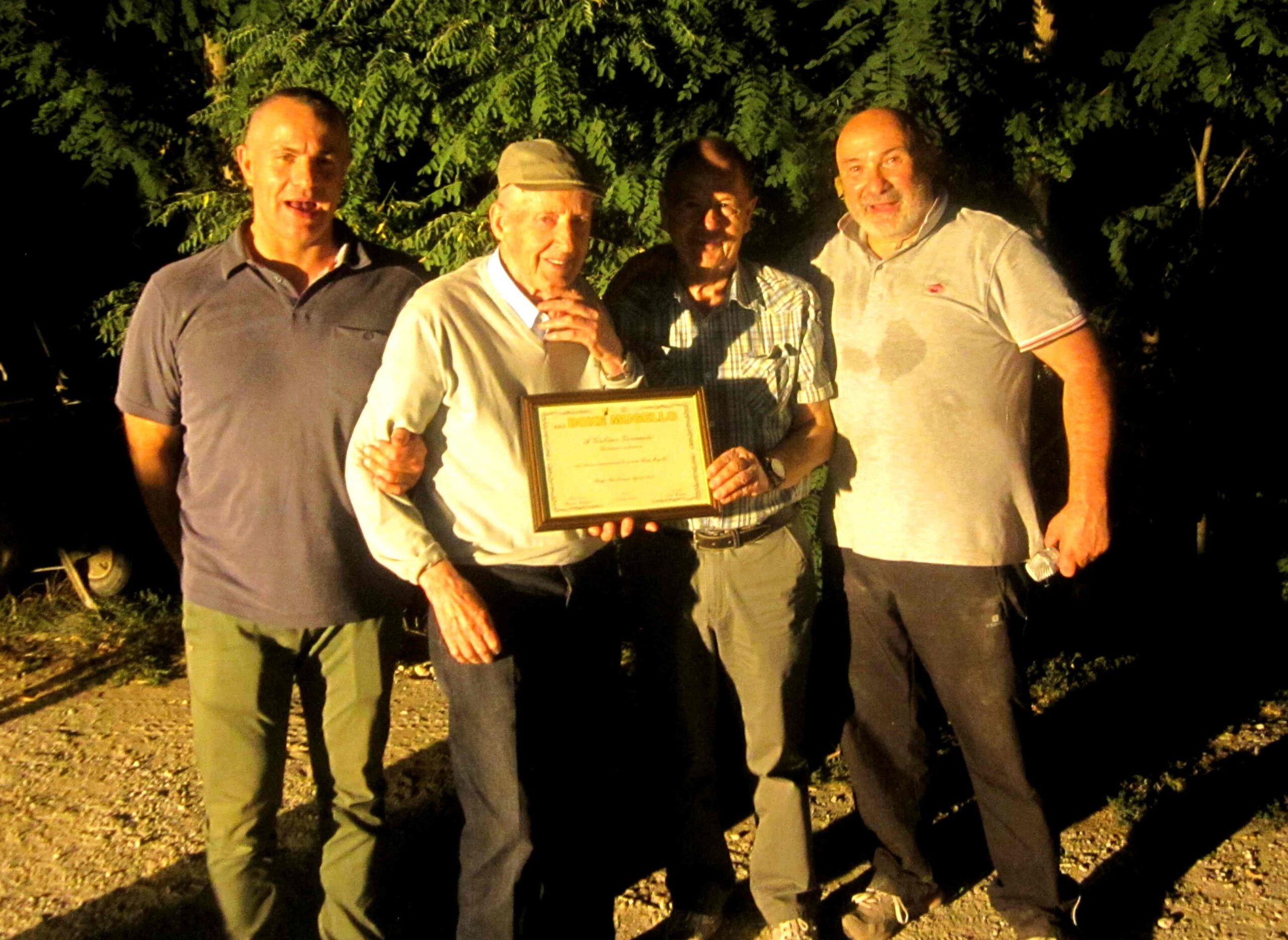 Una targa a Giuliano Giovannini della Box Mugello