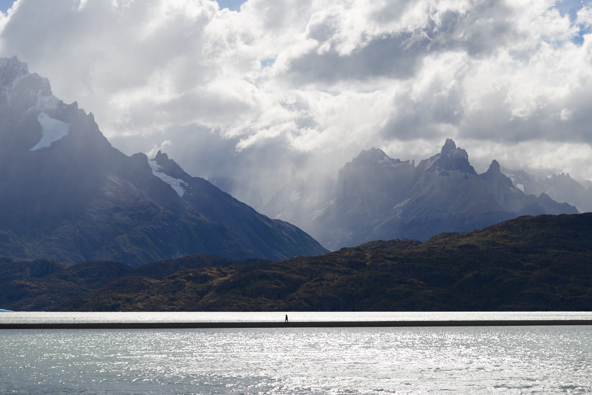 Lorenzo Leoni si presenta nella serata...”Uno di noi”
