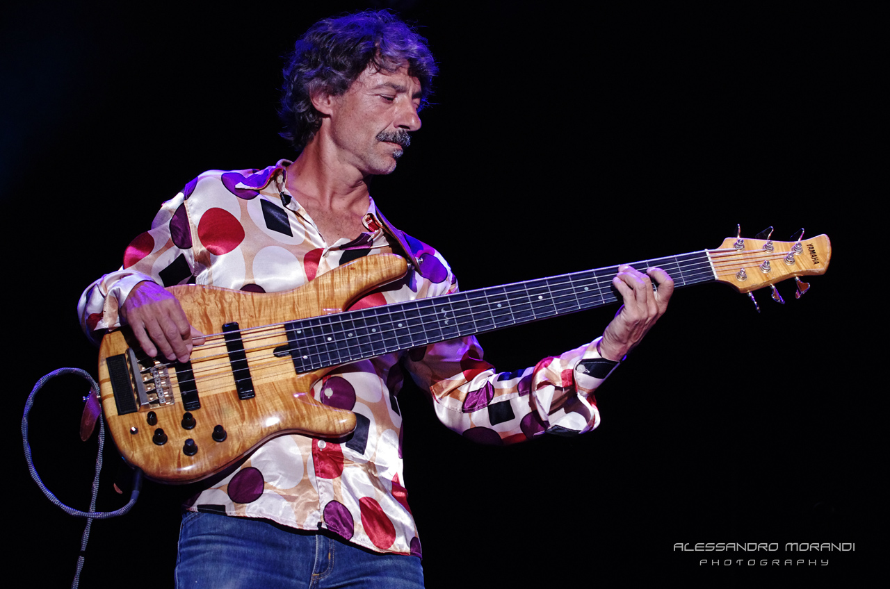Elio e le storie Tese. Foto del concerto a Prato