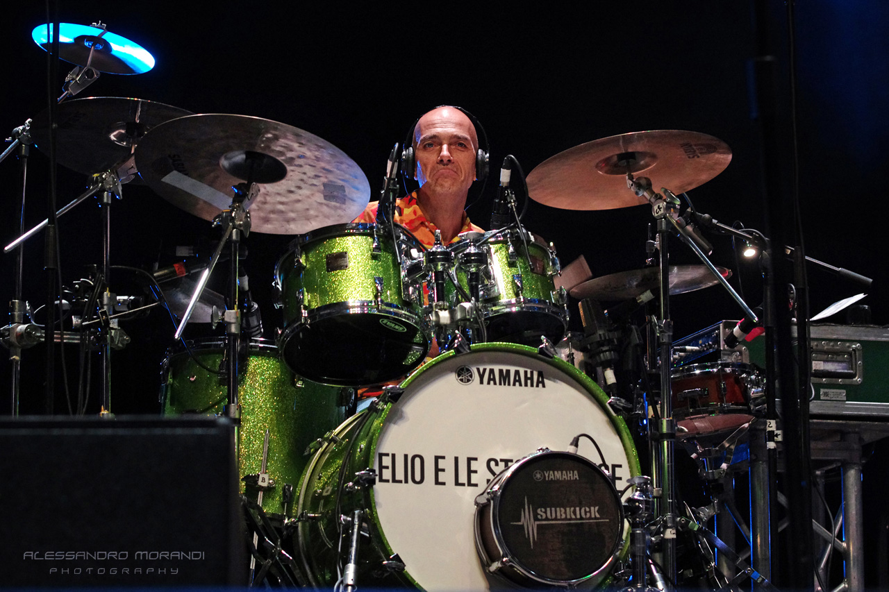 Elio e le storie Tese. Foto del concerto a Prato