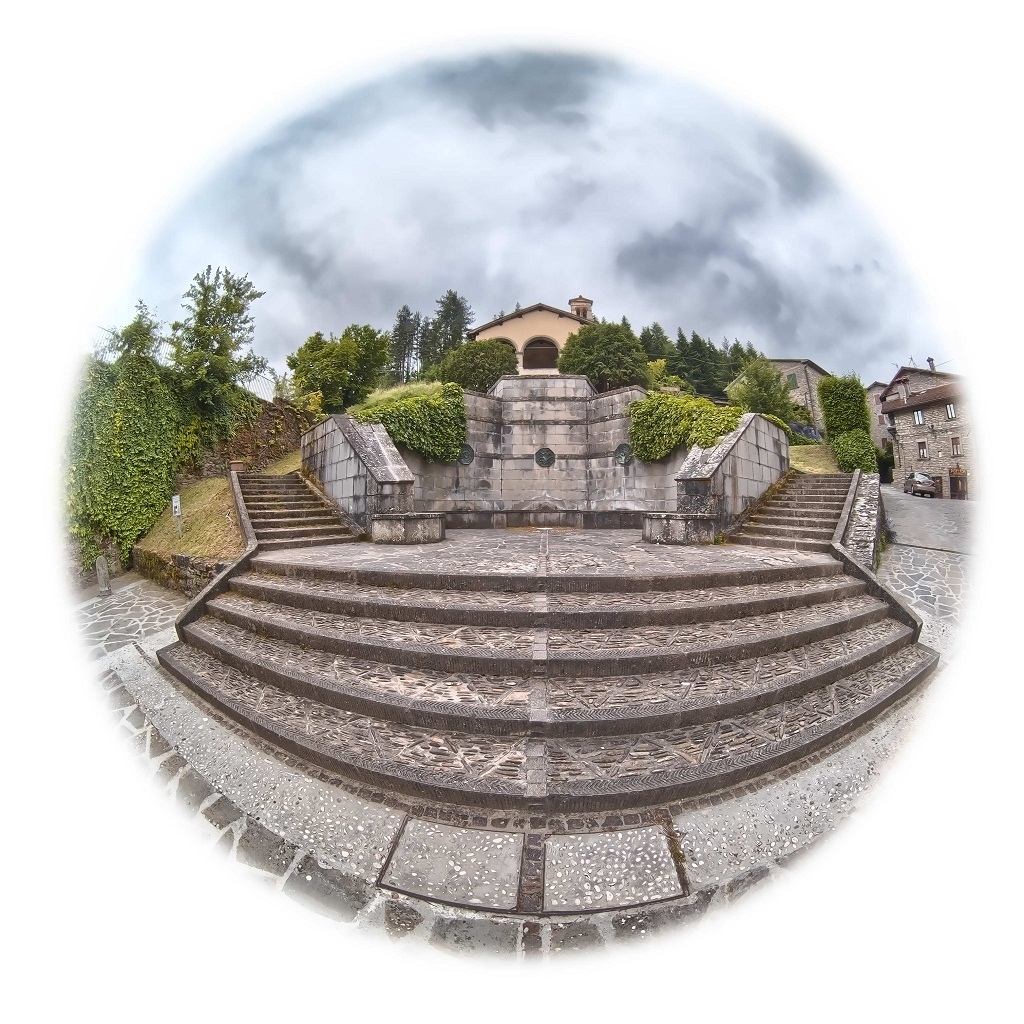 Palazzuolo... in una sfera. Foto del giorno