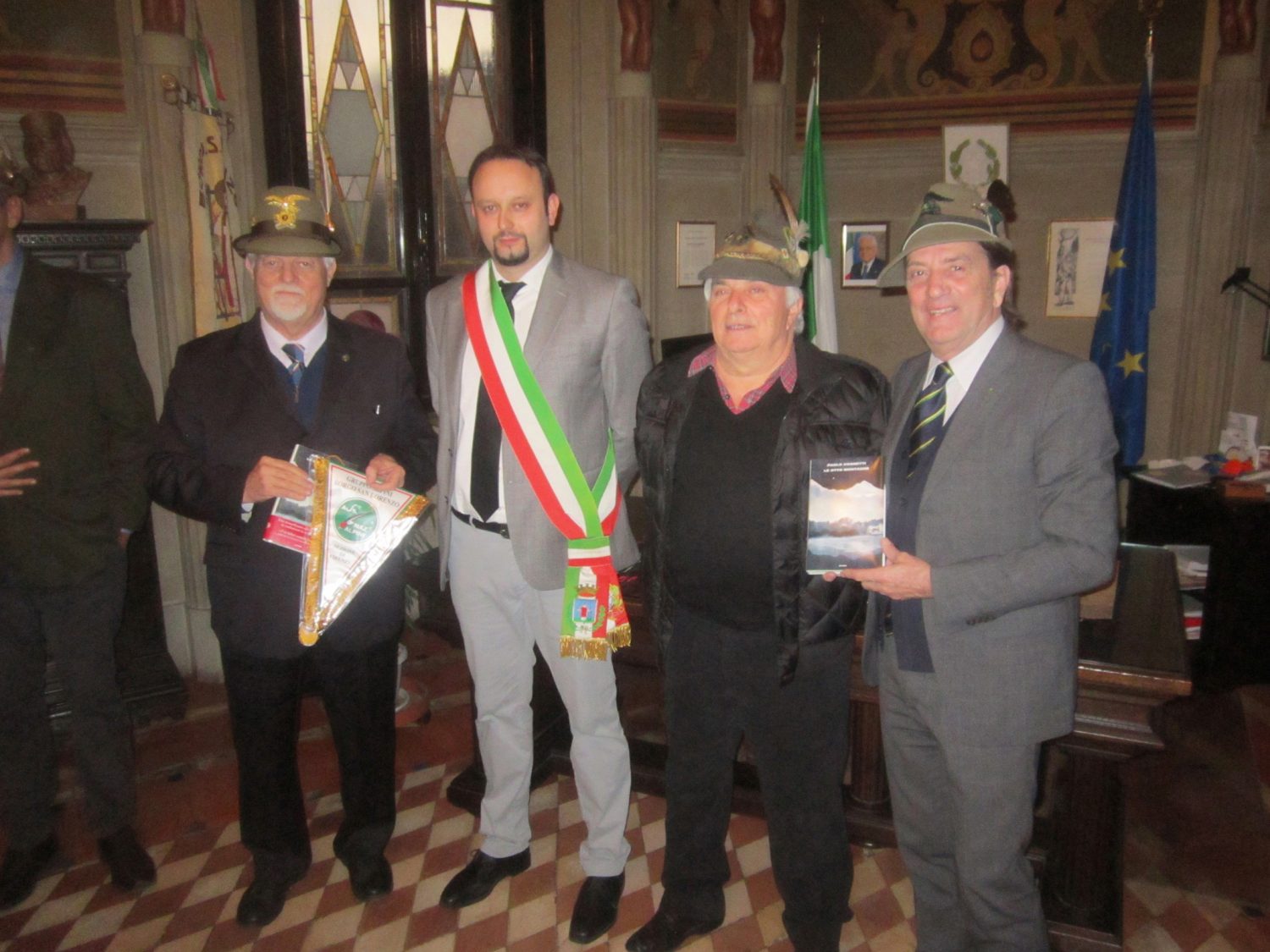 Il presidente nazionale degli Alpini in visita a Borgo. Fotocronaca