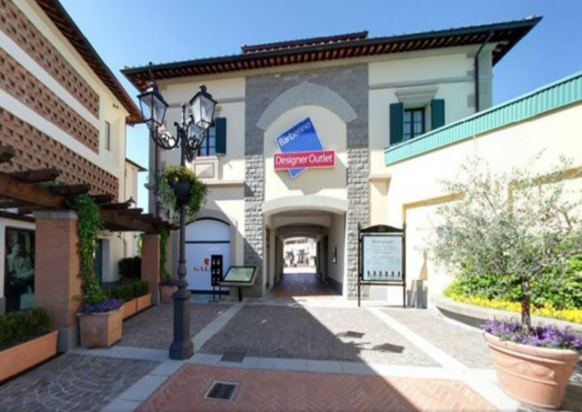 L'outlet, i diritti e il lavoro festivo (per Pasqua). Nota di Per Barberino