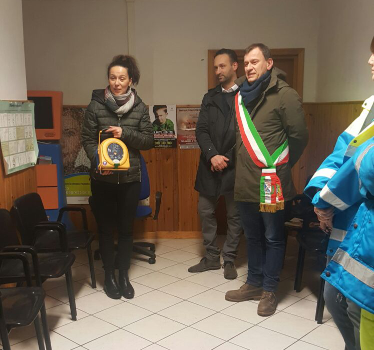 Sant'Agata Cardioprotetta. Inaugurato un nuovo Defibrillatore DAE