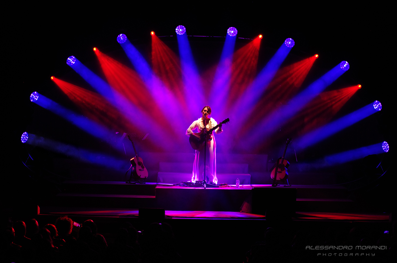 'Eco di sirene'. Carmen Consoli a Firenze, foto di OK!Mugello