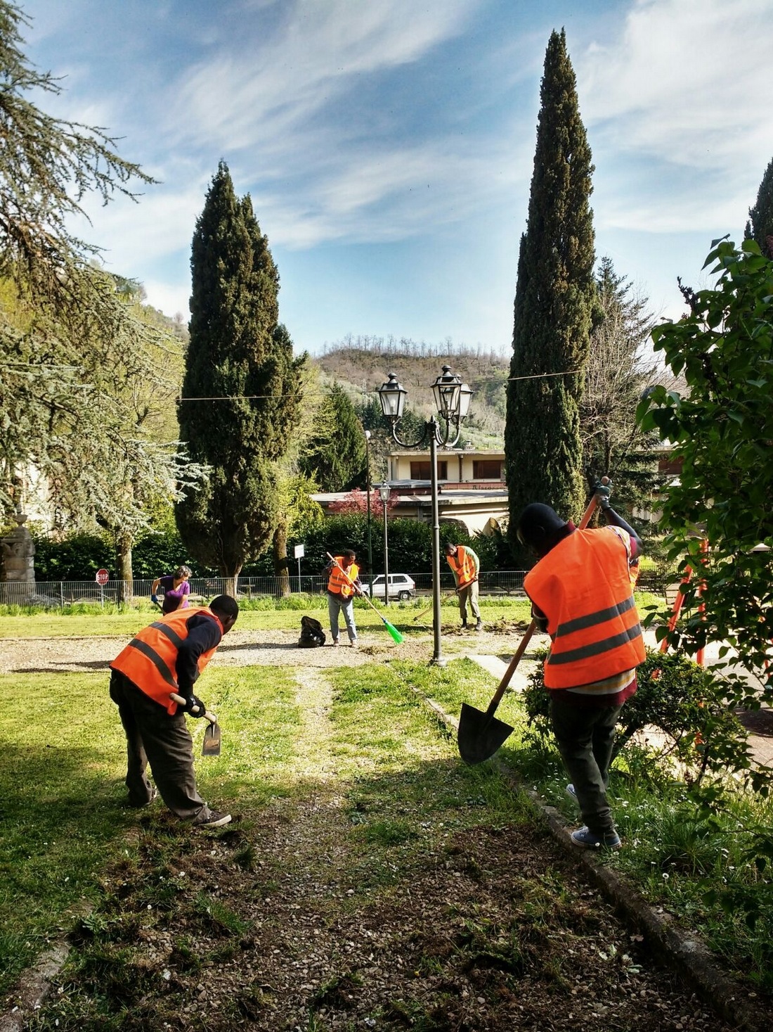 gruppo migranti ronta 2017 3