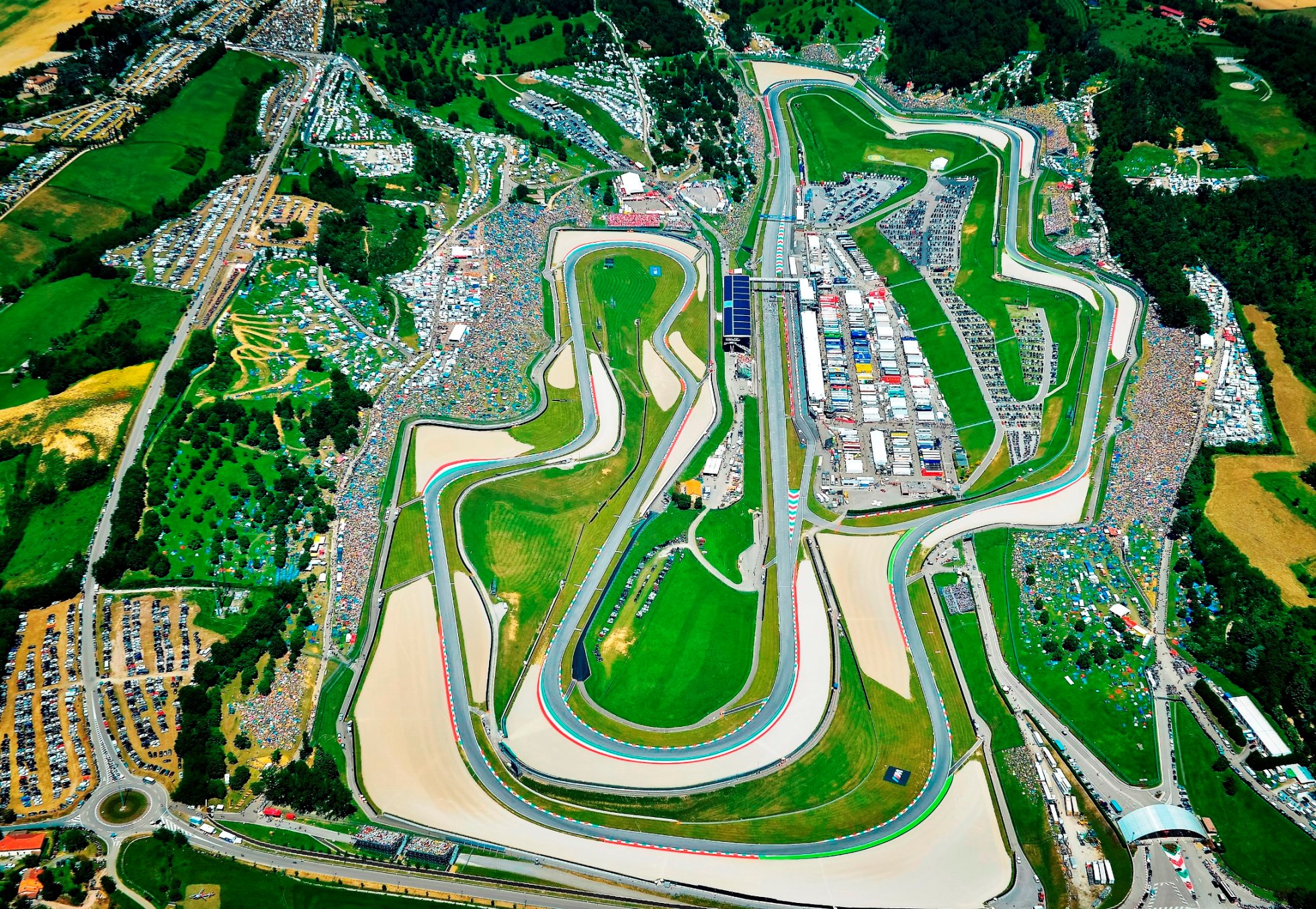 Mugello, febbre Gran Premio. 25mila i posti in tribuna