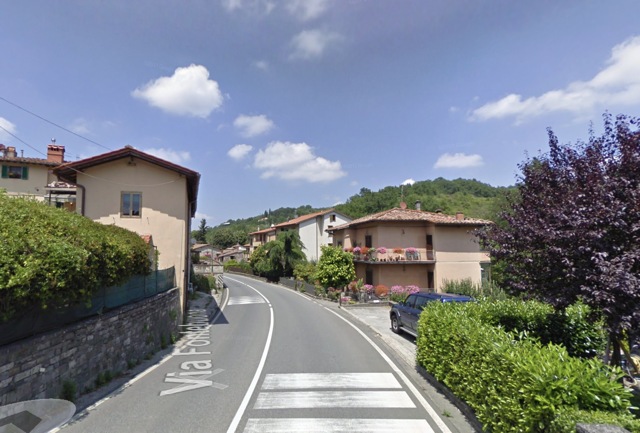 Quella strada pericolosa: A Fontebuona attraversare è un rischio. Una lettera