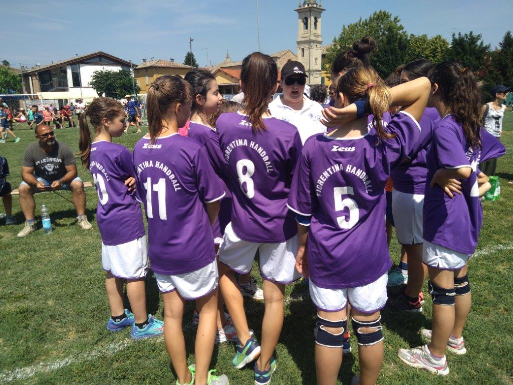 Under 14F con il Tecnico a Parma durante un time out