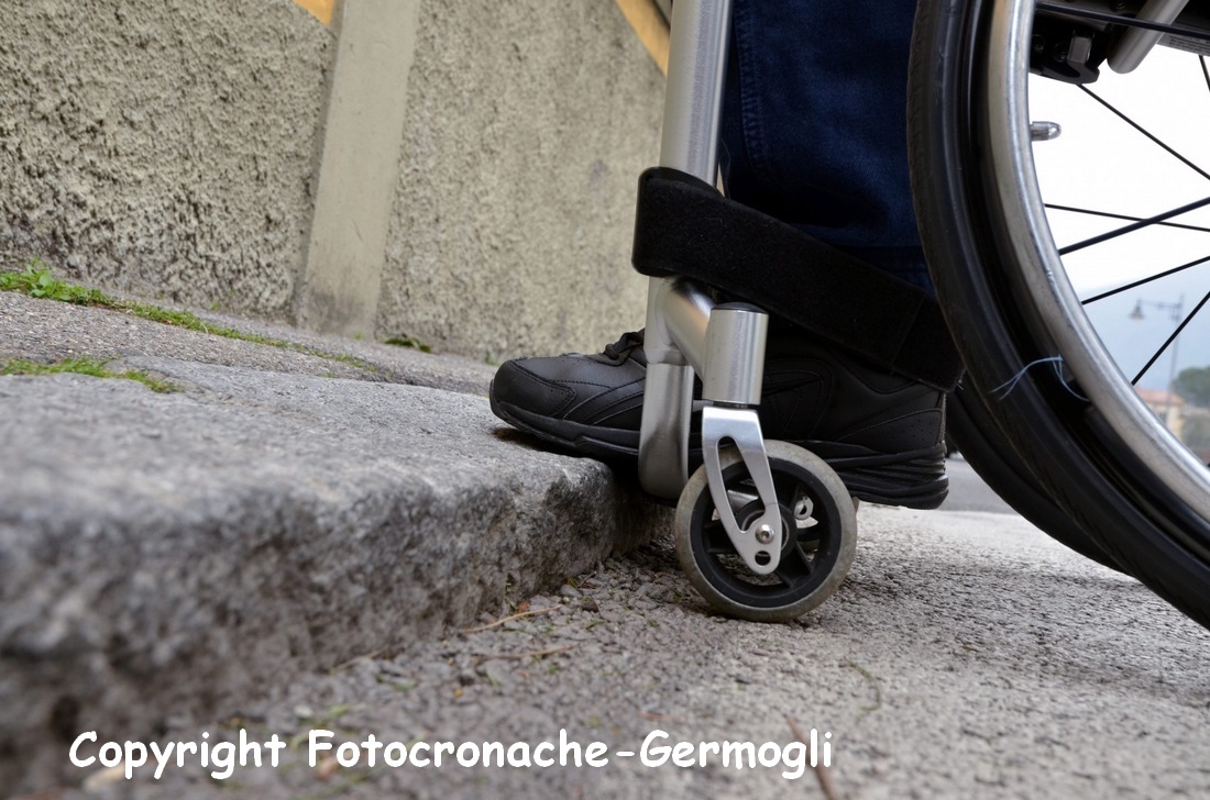 Borgo. Quel matrimonio 'inaccessibile' a un disabile, rimasto fuori con 40 gradi