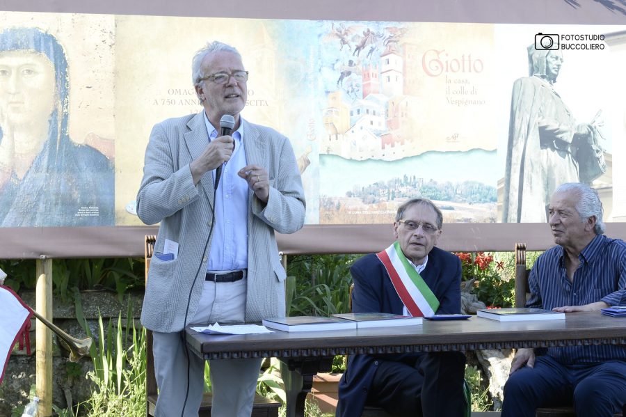 Storico pomeriggio alla casa di Giotto a Vespignano