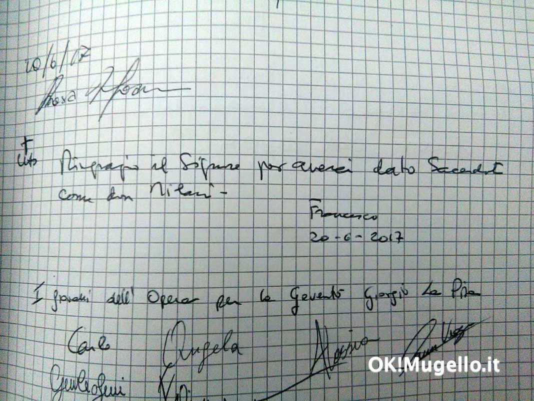 papa-francesco-firma_1