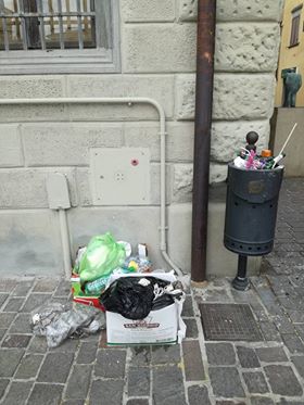 Vicchio. Patrono e fuochi lasciano la piazza sporca. E' polemica