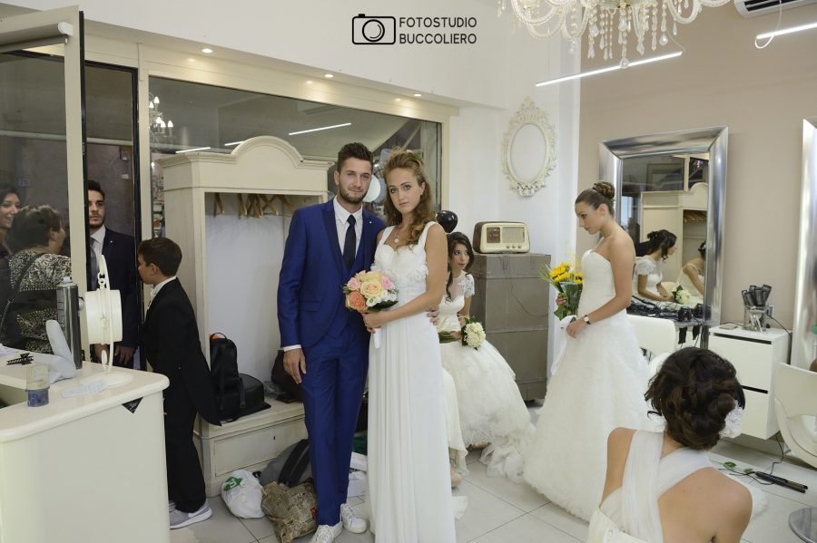 Tutte spose per una notte. Cronaca del primo 'Mercoledì nel Borgo