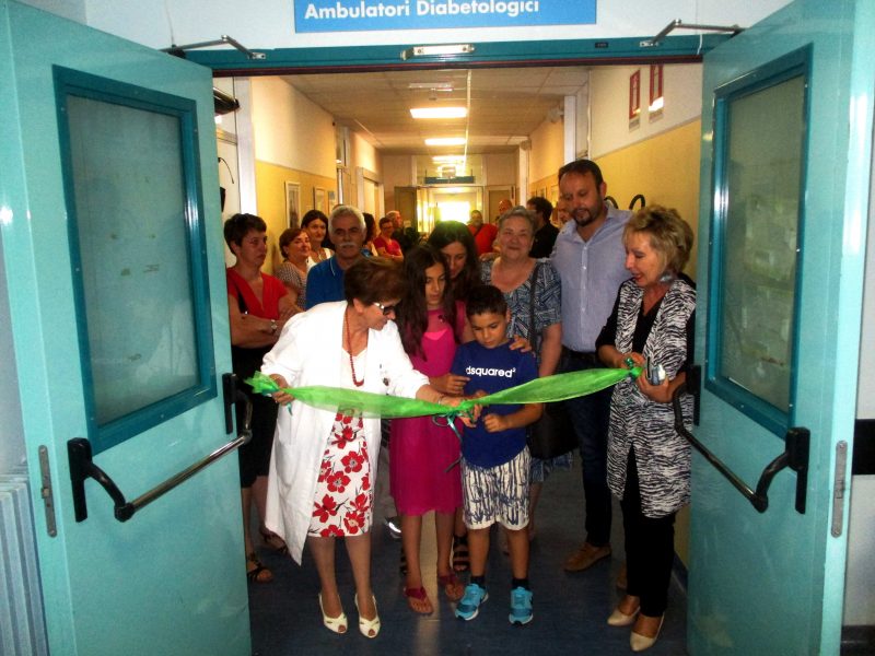 Donazione all'ospedale del Mugello in nome di Marione. Foto