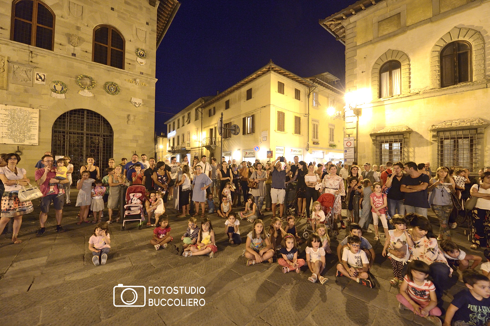 Mercoledi nel Borgo fra favole, disegni, giochi. Cronaca della serata