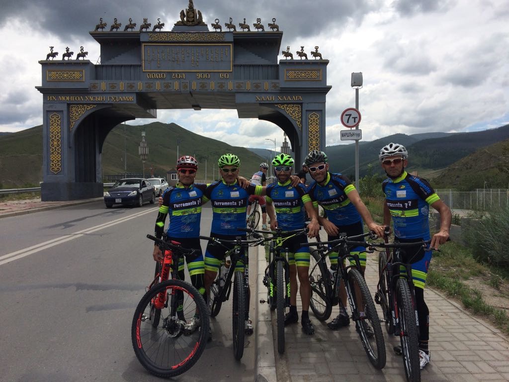 extreme-bike-mugello-mongolia_10