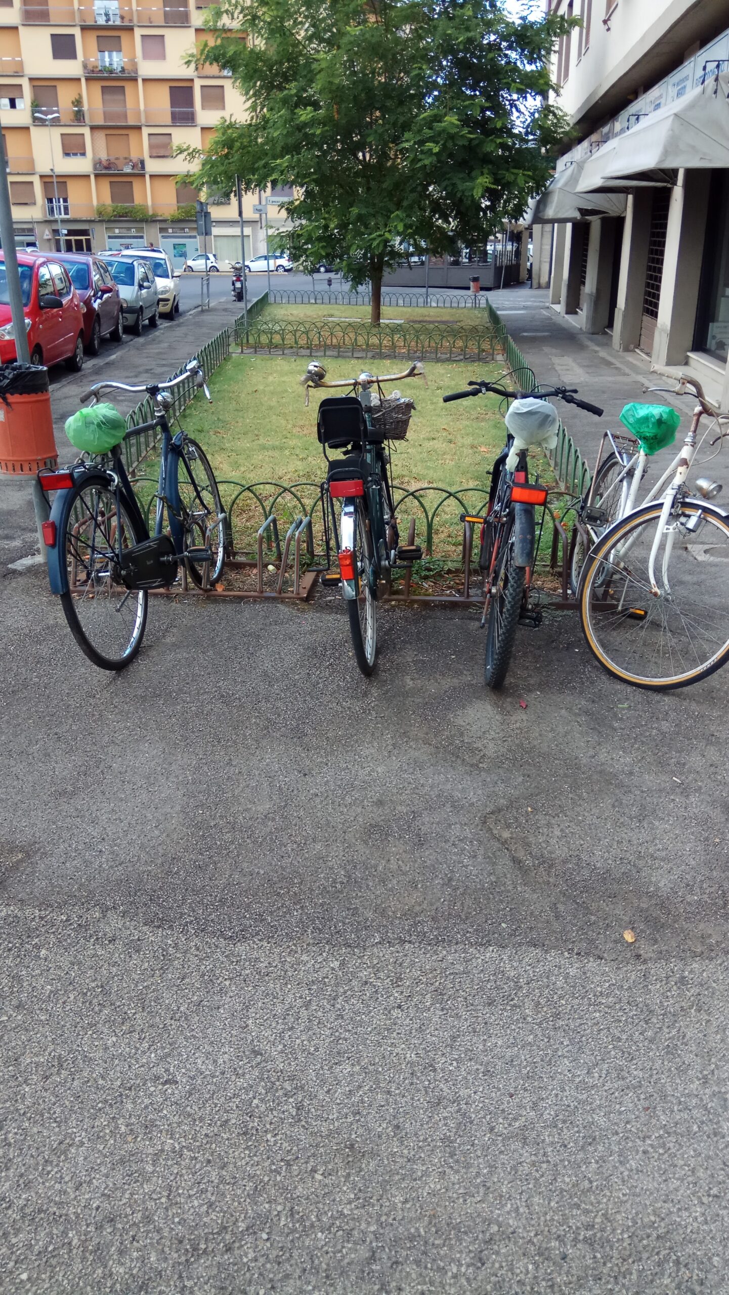 Appello per una bici rubata a Borgo. Lettera di una lettrice