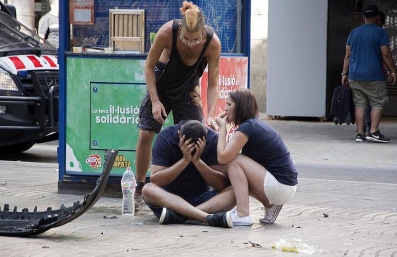La violenza, oggi. Riflessione dello psicologo, dopo i fatti di Barcellona e di Turku. Parliamone, di domenica