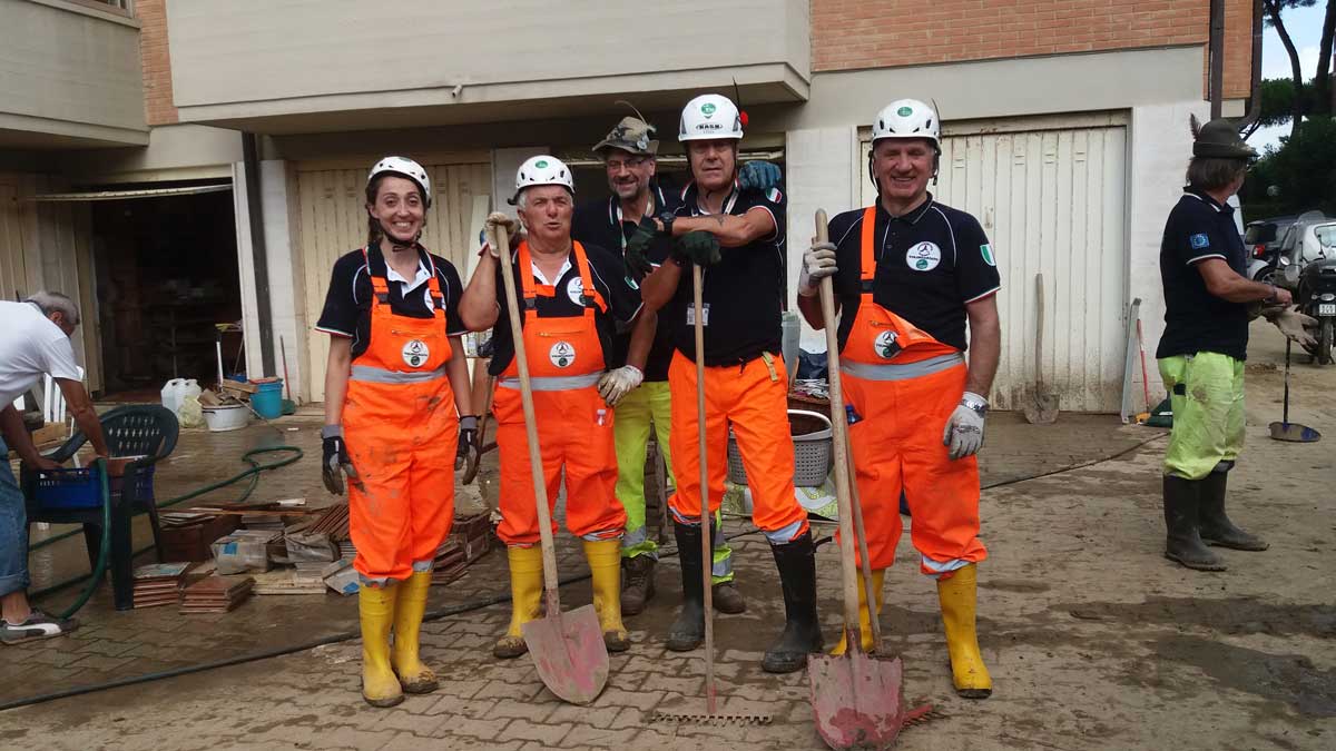 Gli Alpini di Borgo per Livorno
