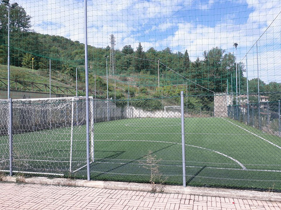 Fontebuona: Nessuno vuole gestire il campetto. E arriva il degrado