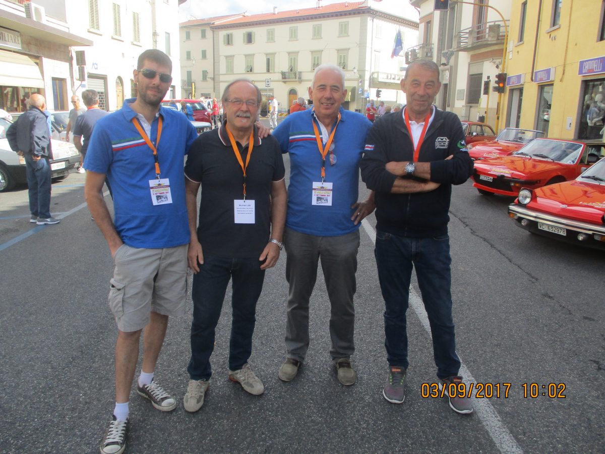 Festeggiato a Borgo il 30° anniversario del Mugello Auto Day