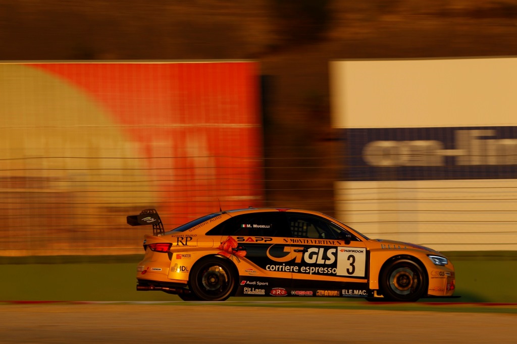 Max Mugelli conquista a Vallelunga un altro meritato podio