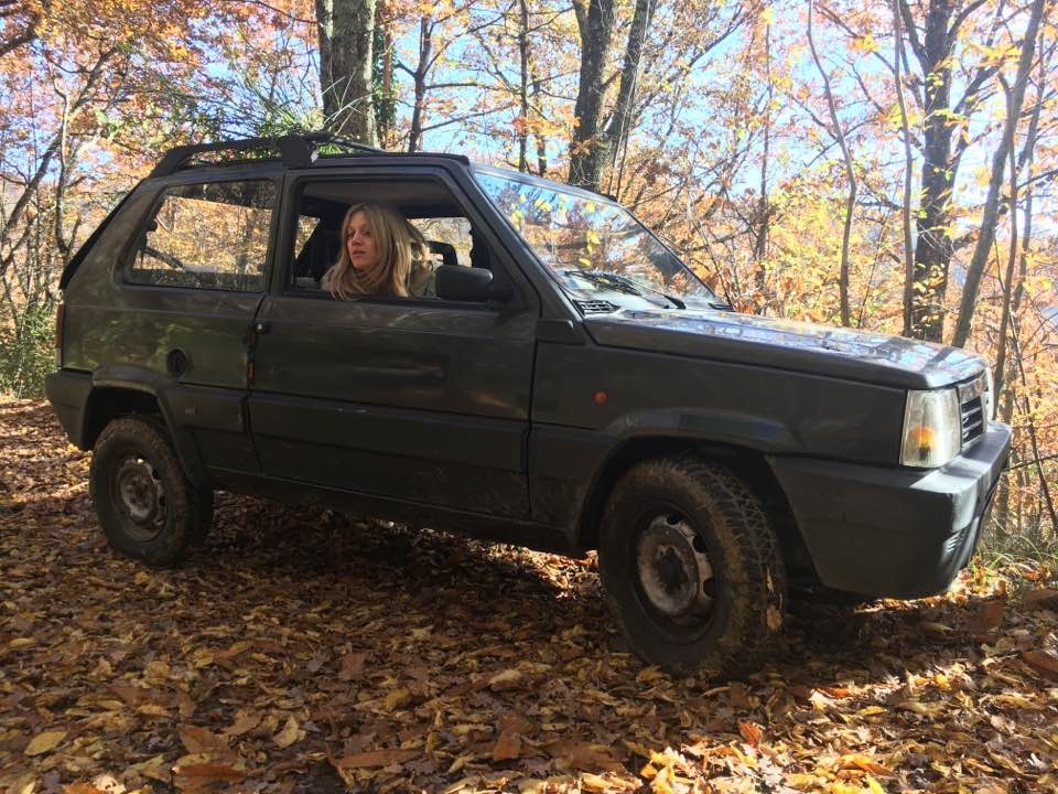 Ritrovata dai Carabinieri l'auto rubata a Ronta. Era in un campo a Montorsoli
