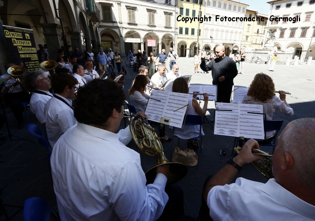 Pratolino. 'Inbanda' nel Parco, domenica 15 il raduno delle bande musicali