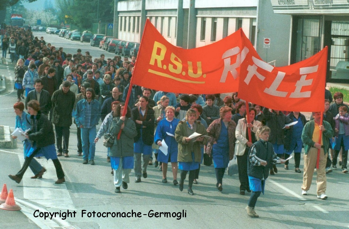 Barberino. Tre lavoratori licenziati in tronco alla Rifle. Sindacati: Pronti allo sciopero domattina